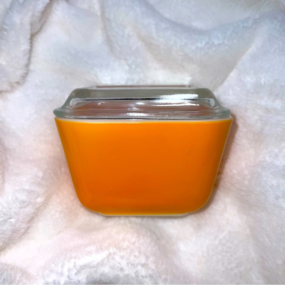 Vintage Pyrex Orange Refrigerator Dish 501-B, 1 1/2 cups